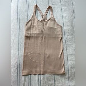 EUC light pink ebb to street tank, size 8